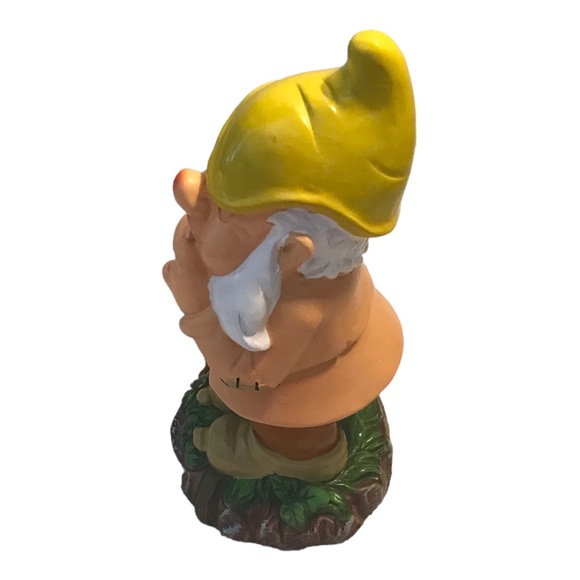 Disney Sneezy Garden Statue Figurine - Picture 2 of 6